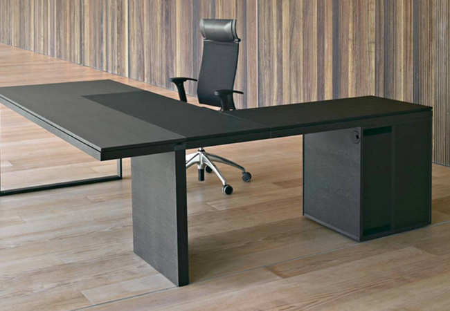 Mesa de oficina de 7 configuraciones con la misma mesa - Solida Equipamiento Integral