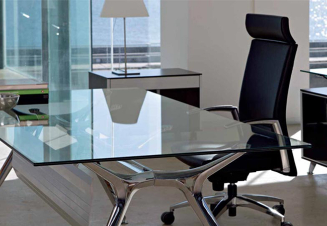 Mesas de oficina cristal Solida Integral