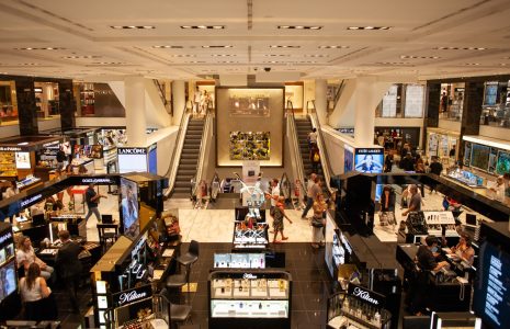 Digitalización, la prioridad para tiendas y locales en 2022