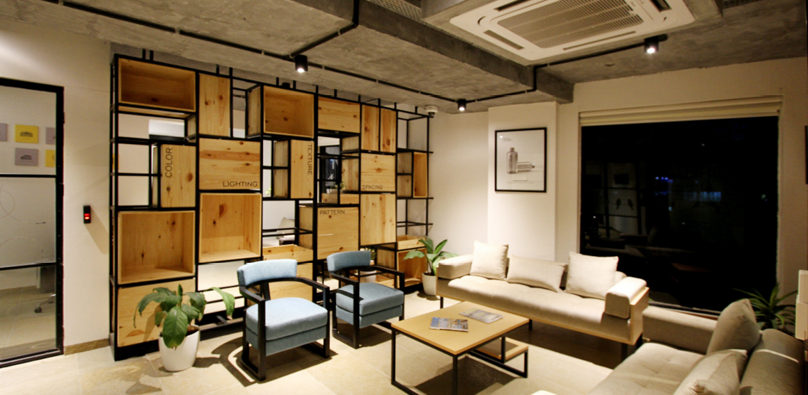 Vivienda con diseño de interiores en local comercial