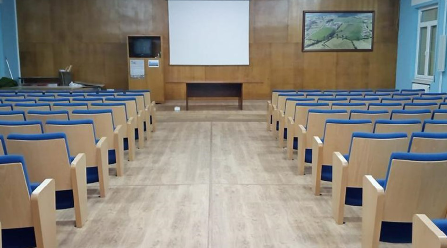 Butacas en Auditorio de Monforte_Mobiliario