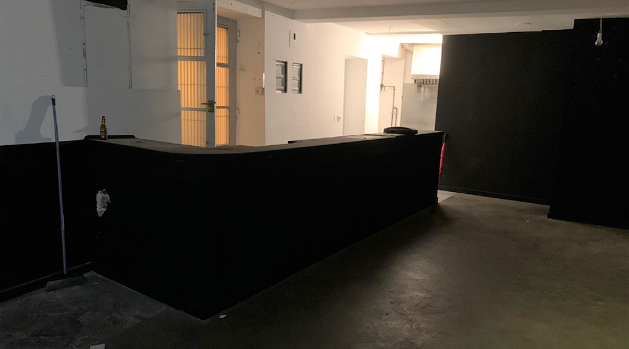 Infame - trabajos de obra en reforma de bar