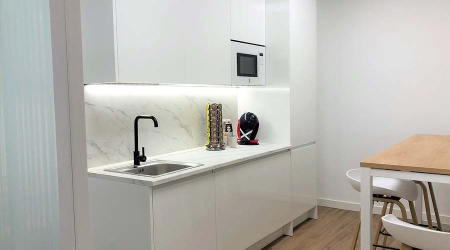 Kieback Peter_Caso de éxito_Reforma de oficina en Madrid con transformacion de espacio de trabajo