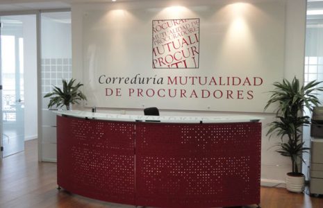 La Mutualidad de Procuradores selecciona mobiliario de oficina de Equipamiento Integral para sus oficinas