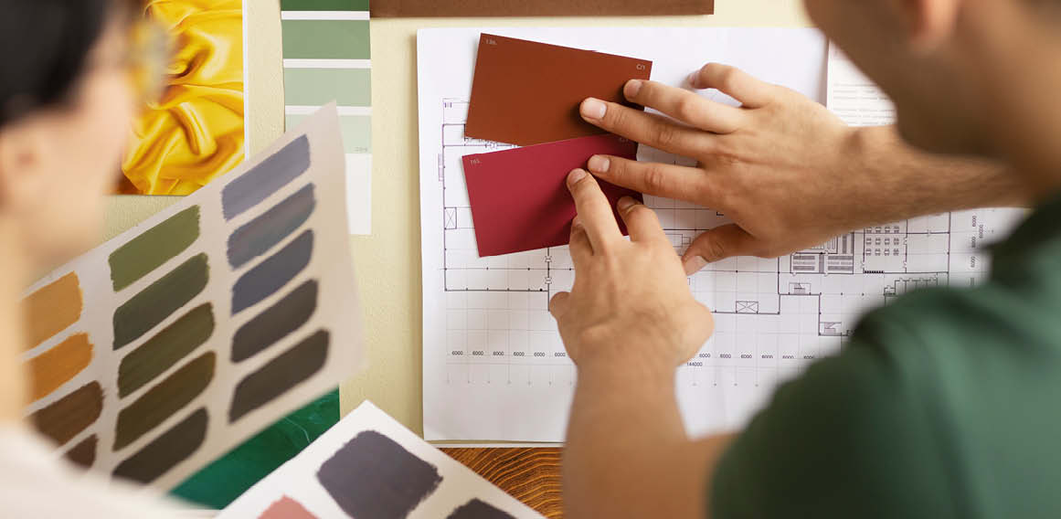 El equipo de Interiorismo selecciona soluciones de mobiliario, materiales y acabados para completar el proyecto diseñado