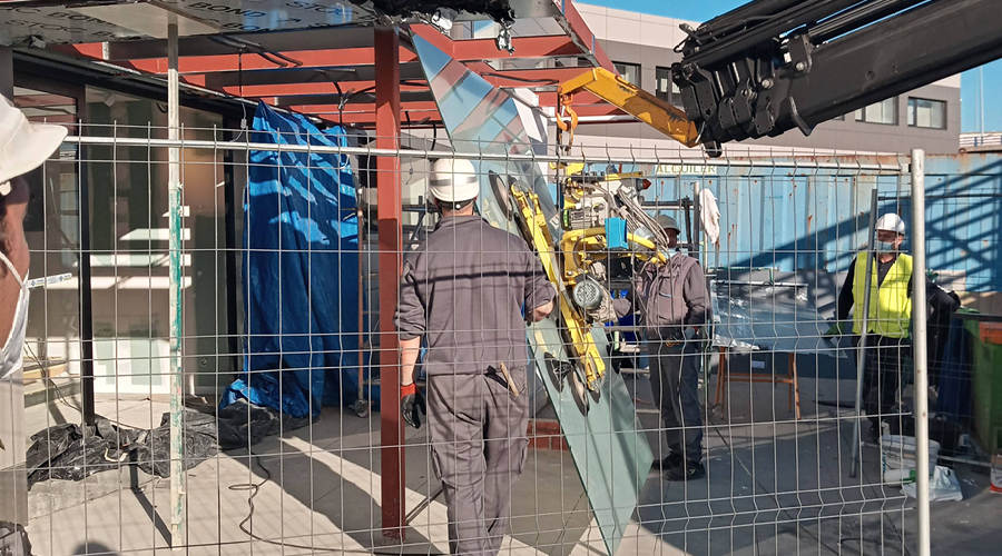 Showa Denko_Trabajos de obra de compartimentacion de oficina y carpinteria a medida