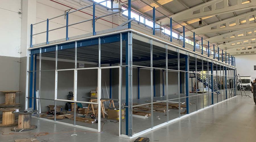 Proceso de instalación de estructura metálica por Solida Equipamiento Integral