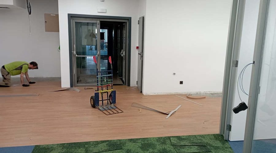 proceso de obra en coworking hdde