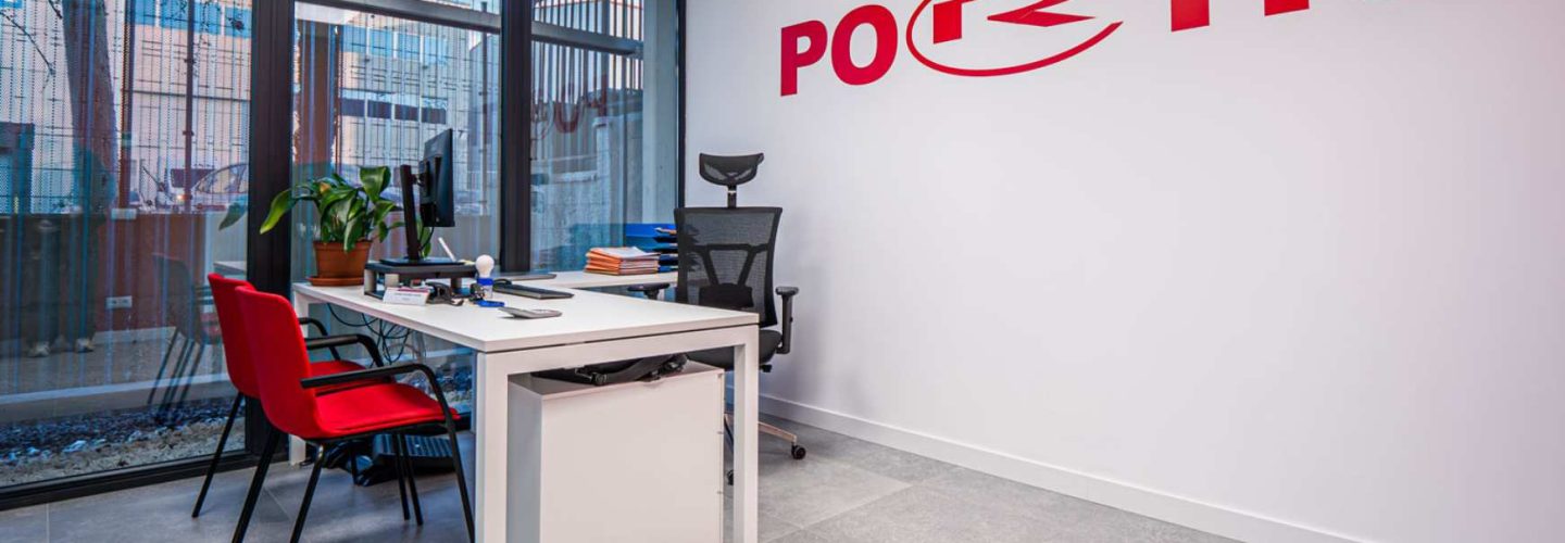 Zona de recepción en oficina en Valladolid