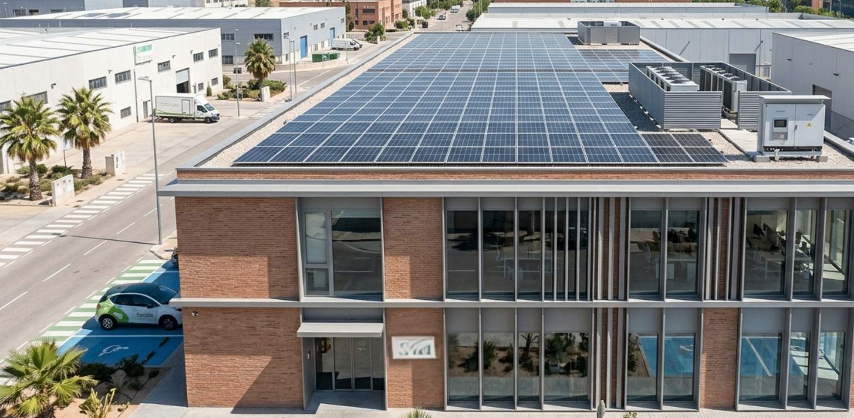Oficina en polígono industrial con paneles solares