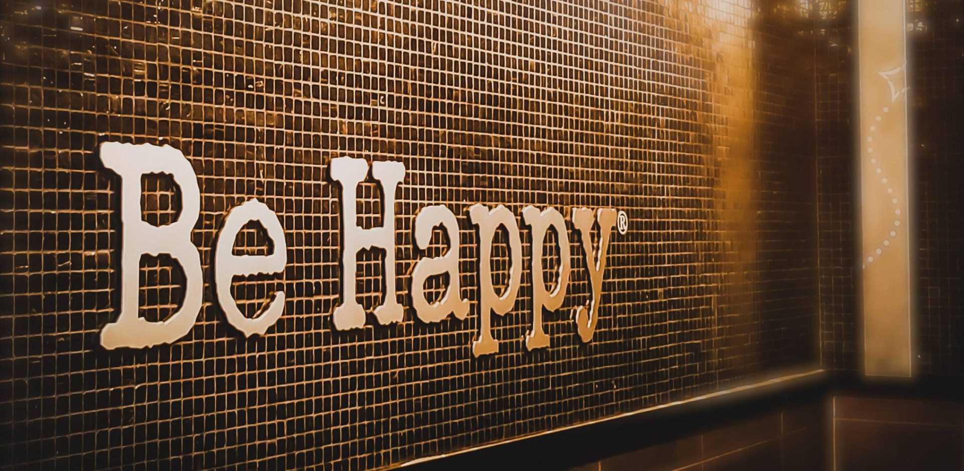 Rotulación para negocios con mensaje positivo