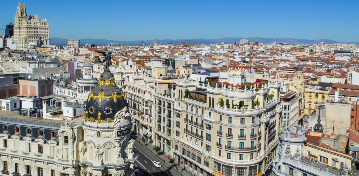 Solida_Post 21_7 Pexels_Skyline de Madrid zona de reformas de oficinas