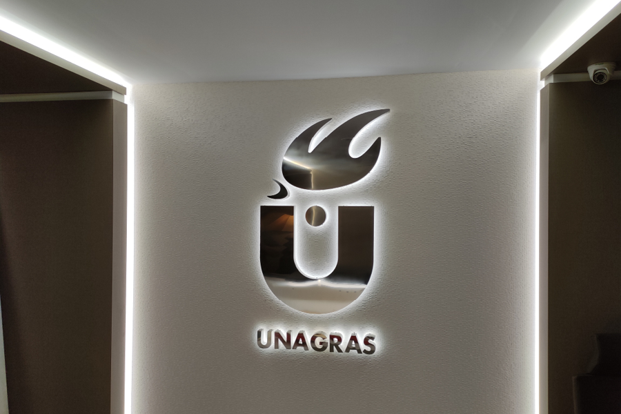 Unagras - Iluminación indirecta
