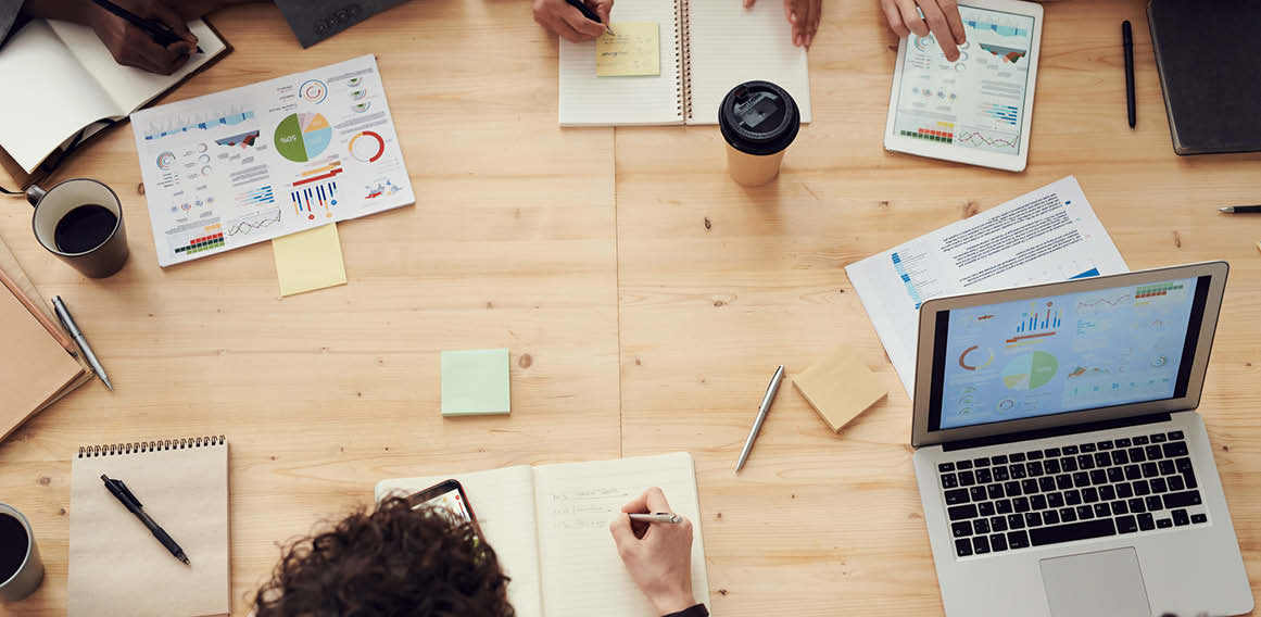 Equipo de trabajo en diseño de reforma
