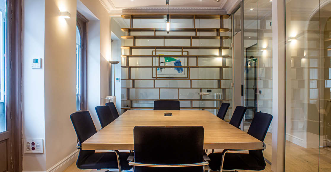 Reforma y equipamiento de su nueva oficina en Madrid
