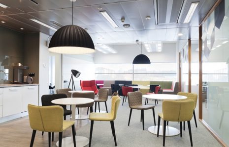 3 claves para mejorar la iluminación de tu oficina