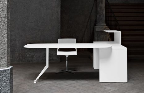 Mesas de oficina de color blanco para tu nuevo diseño de oficina