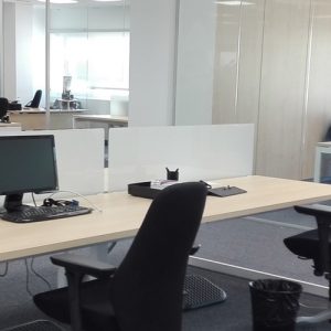 Ampliación de oficinas, redistribución de espacios, interiorismo y mobiliario